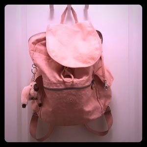 Medium size Kipling bookbag!